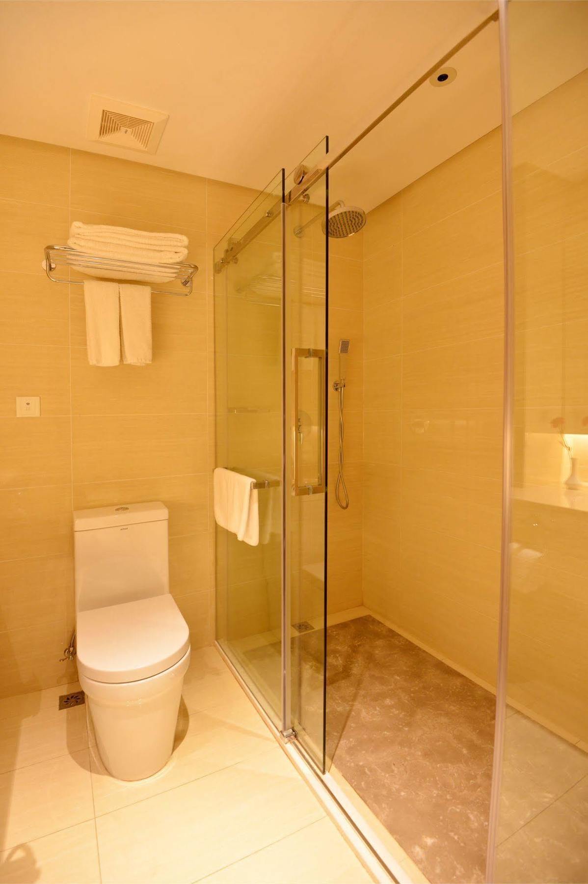 Qingdao Wu Sheng Guan Holiday Hotel Exterior photo