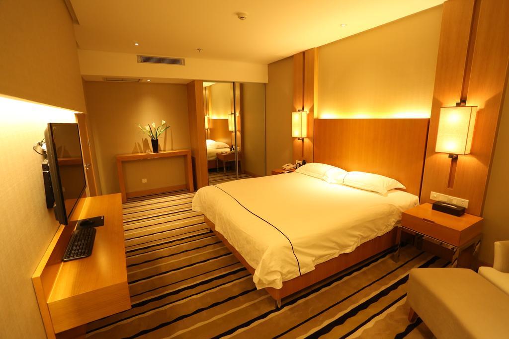 Qingdao Wu Sheng Guan Holiday Hotel Exterior photo