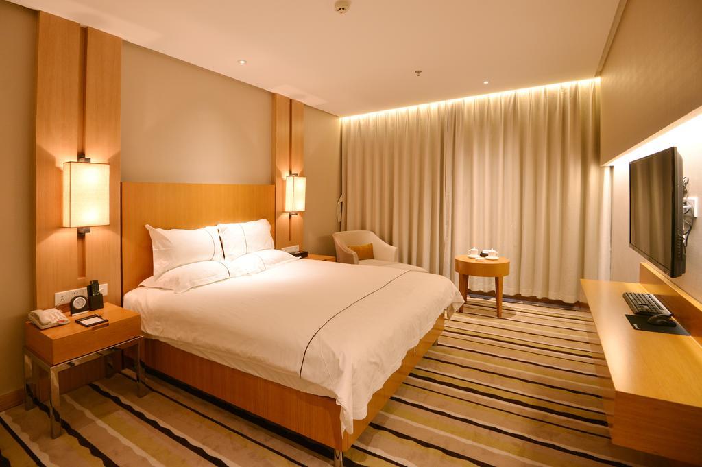 Qingdao Wu Sheng Guan Holiday Hotel Exterior photo